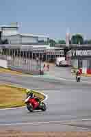 donington-no-limits-trackday;donington-park-photographs;donington-trackday-photographs;no-limits-trackdays;peter-wileman-photography;trackday-digital-images;trackday-photos